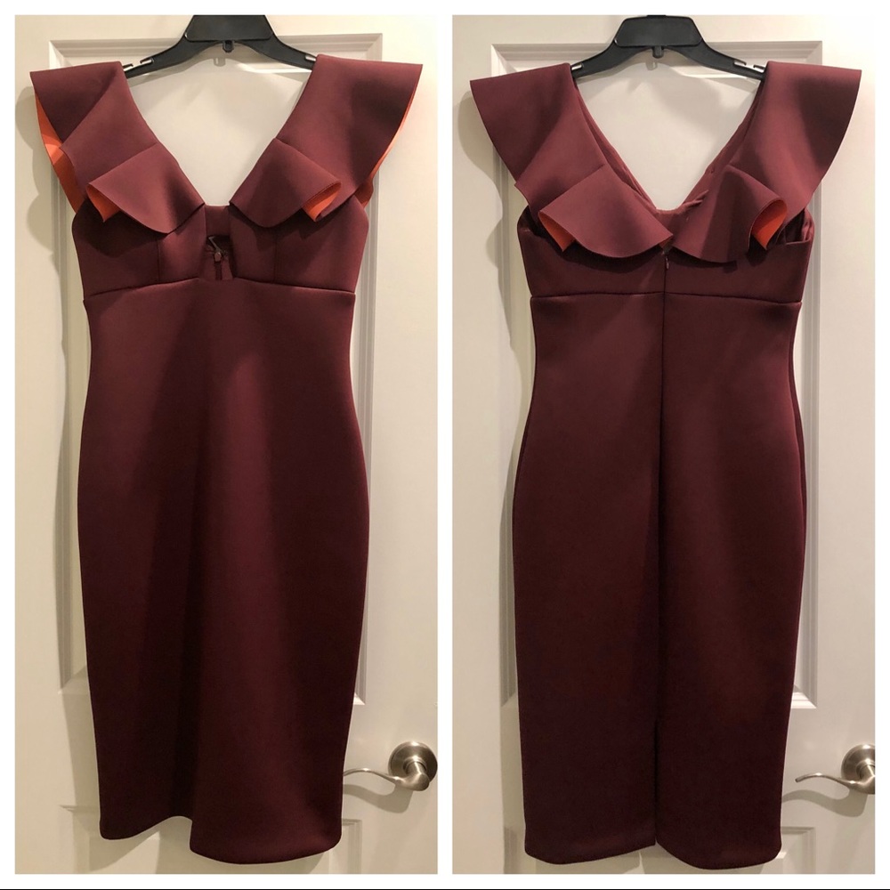 Gianni Bini Ruffle V-Neck NEW Never Worn - Maroon
